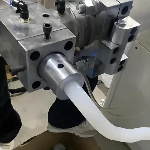 Processo di estrusione del silicone