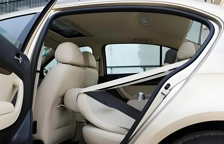 Automotive-Door-Seal-Jointing