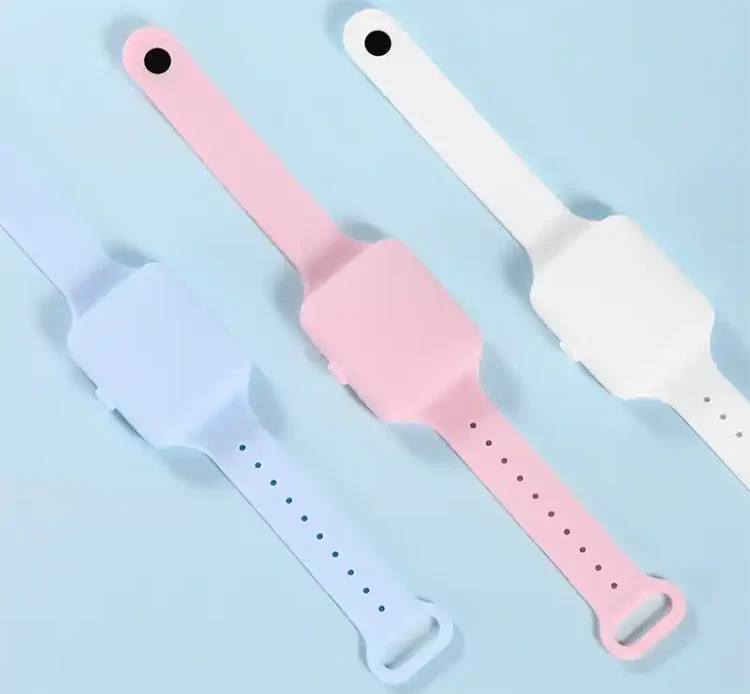 Silicone watch strap