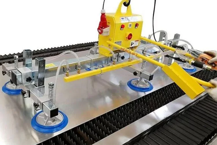 Carga com ventosa a vácuo